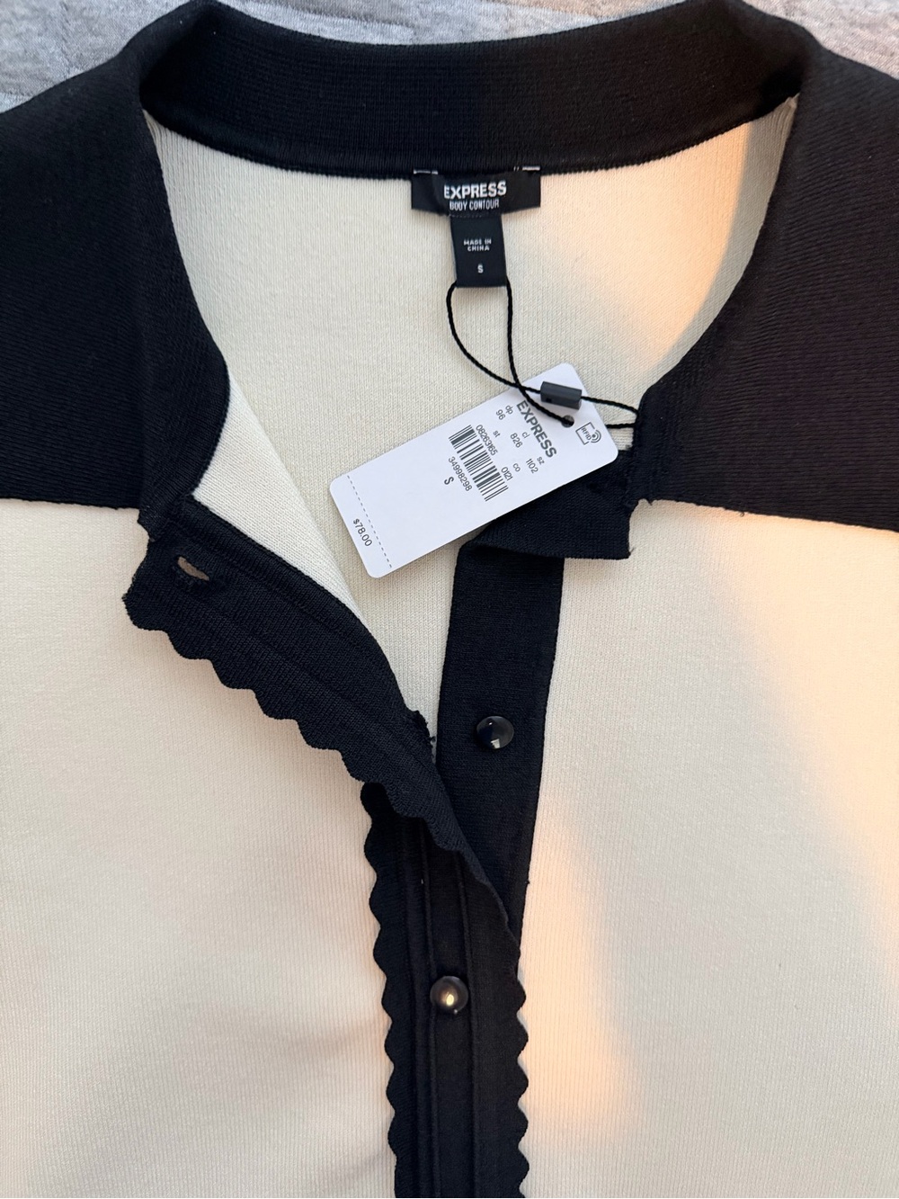 Express Cream Polo Sweater with Black Scalloped Trim - Picture 4 of 4